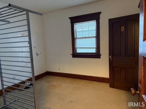 Tiny photo for 925-927 High Street, Logansport, IN 46947 (MLS # 202613819)