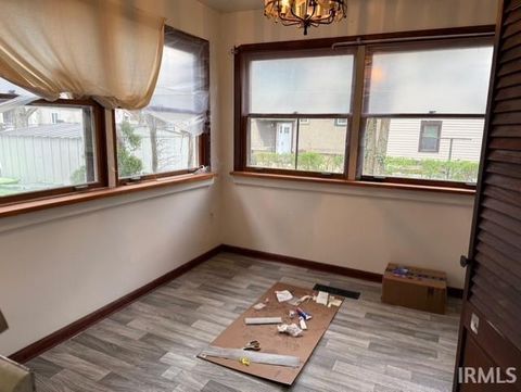 Tiny photo for 925-927 High Street, Logansport, IN 46947 (MLS # 202613819)