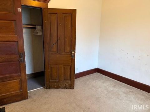 Tiny photo for 925-927 High Street, Logansport, IN 46947 (MLS # 202613819)