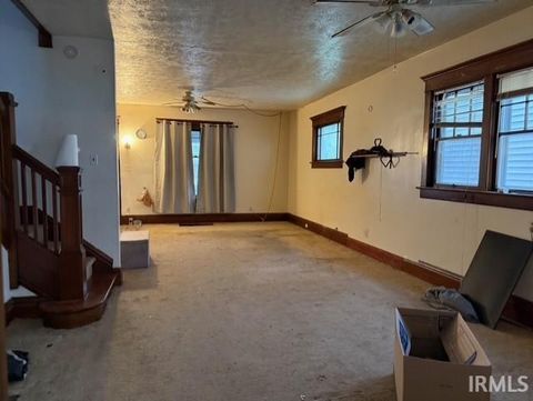 Tiny photo for 925-927 High Street, Logansport, IN 46947 (MLS # 202613819)