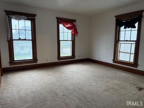 Tiny photo for 925-927 High Street, Logansport, IN 46947 (MLS # 202613819)