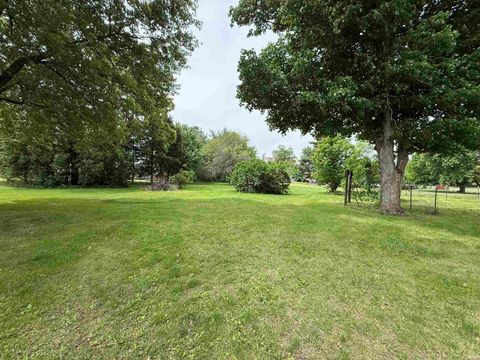 Tiny photo for 3703 E Main Street, Star City, IN 46985 (MLS # 202620752)