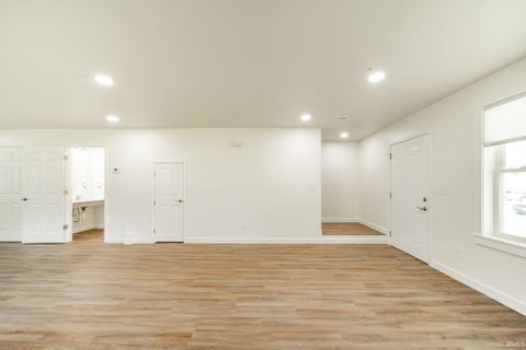Tiny photo for 1609 Columbus Street, New Castle, IN 47383 (MLS # 202643566)