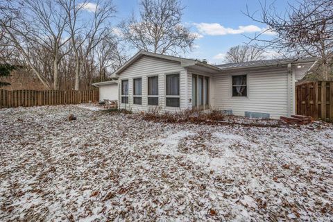Tiny photo for 17 Wea Oaks Drive, Lafayette, IN 47909 (MLS # 202549852)