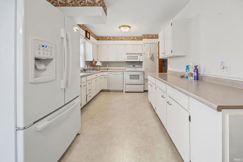 Tiny photo for 17 Wea Oaks Drive, Lafayette, IN 47909 (MLS # 202549852)