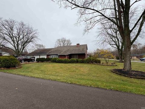 Photo of 3605 W Pettigrew Drive, Muncie, IN 47304 (MLS # 202548581)