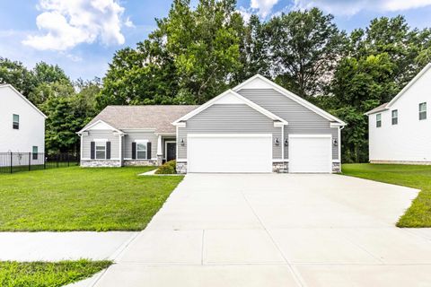 Photo of 7469 W Natalie Drive, Bloomington, IN 47404 (MLS # 202531415)