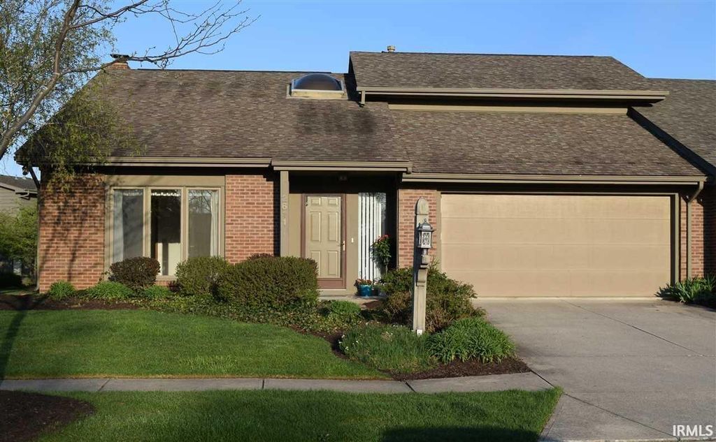 Photo of 2611 Neptunes Crossing, Fort Wayne, IN 46815 (MLS # 202601064)