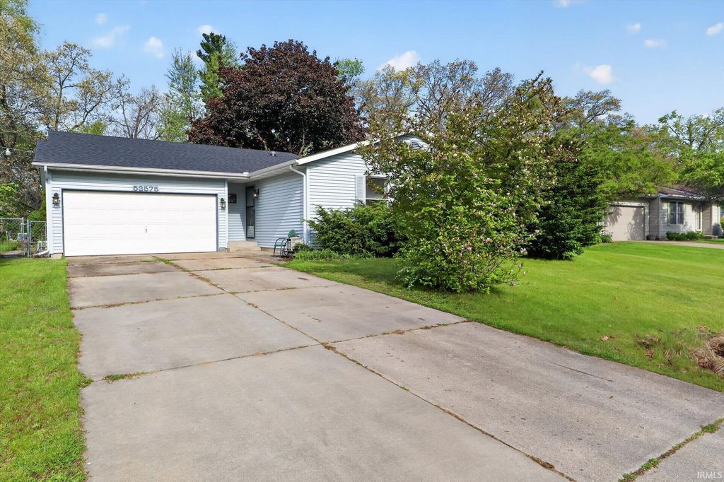 Photo of 53575 Hyde Park Drive, Bristol, IN 46507 (MLS # 202617473)