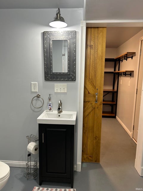 Tiny photo for 4555 N Diamond Lane, Bloomington, IN 47404 (MLS # 202643680)
