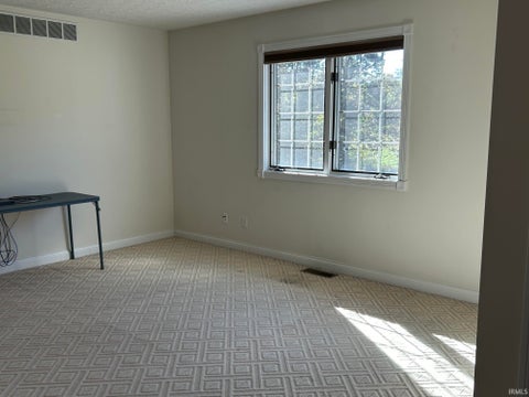 Tiny photo for 4555 N Diamond Lane, Bloomington, IN 47404 (MLS # 202643680)