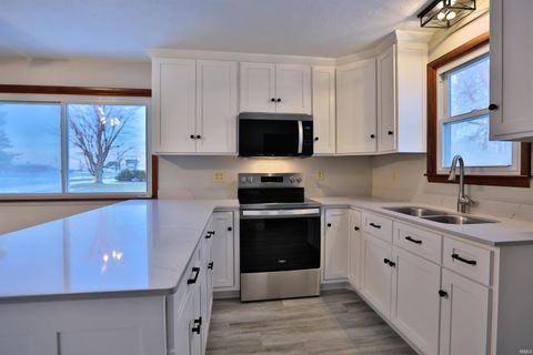 Tiny photo for 4668 E 300 N, Peru, IN 46970 (MLS # 202600445)