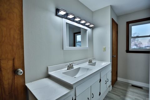 Tiny photo for 4668 E 300 N, Peru, IN 46970 (MLS # 202600445)