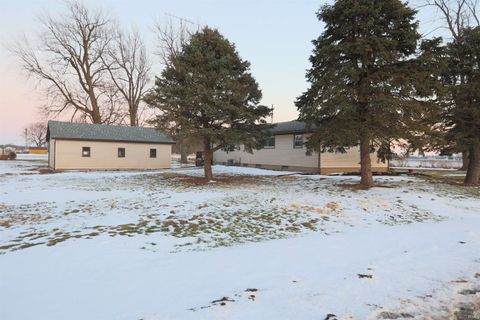 Tiny photo for 4668 E 300 N, Peru, IN 46970 (MLS # 202600445)