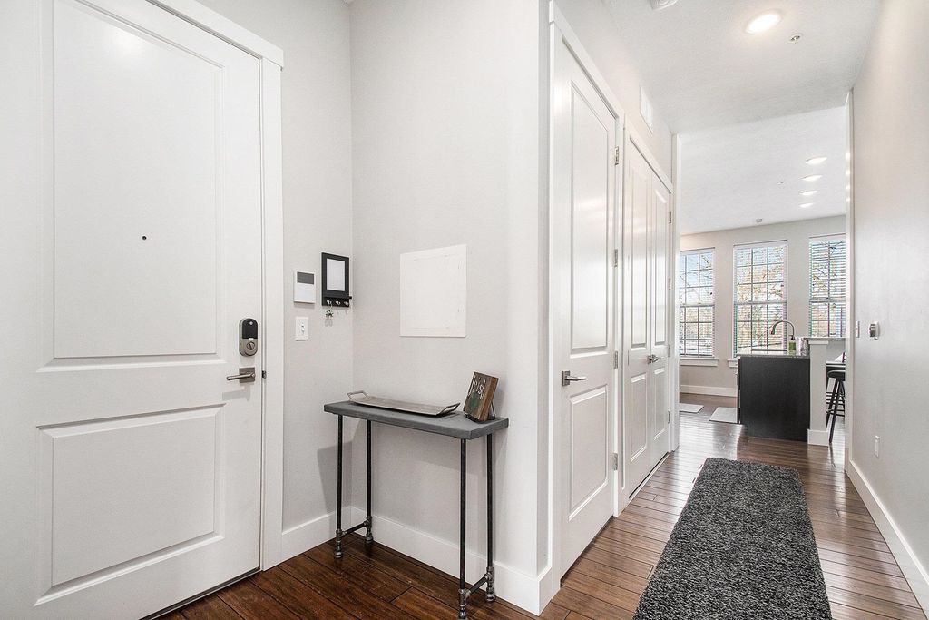 Photo of 1033 Keenan Court #12C, South Bend, IN 46615 (MLS # 202606018)