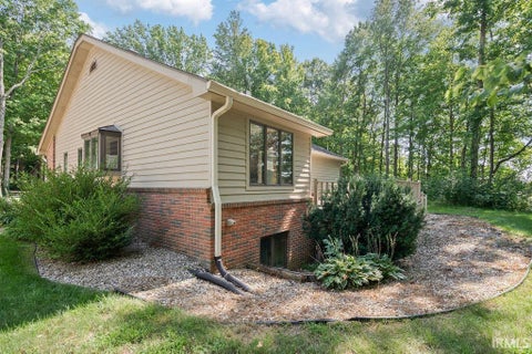Tiny photo for 3295 WOODHAVEN Trail, Kokomo, IN 46902 (MLS # 202635946)