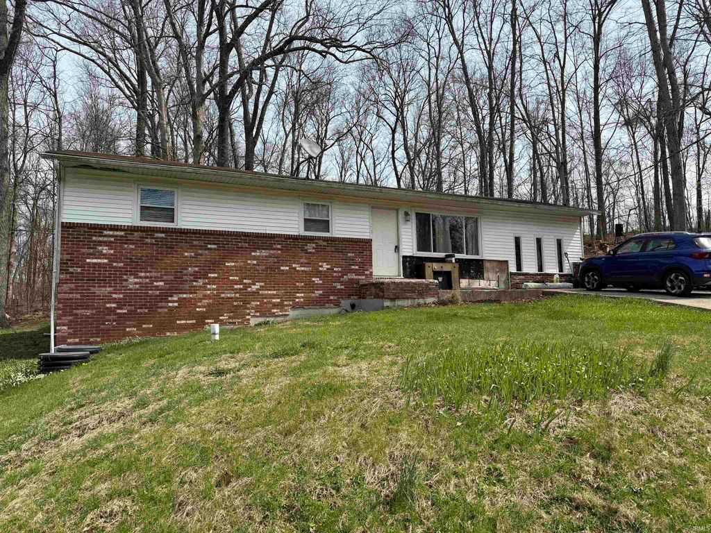 Photo of 6655 S Harmony Road, Bloomington, IN 47403 (MLS # 202609321)
