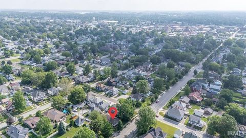 Tiny photo for 1010 W SYCAMORE Street, Kokomo, IN 46901 (MLS # 202622981)