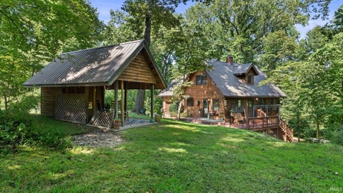 Tiny photo for 895 W Oakwood Lane, Paoli, IN 47454 (MLS # 202635571)