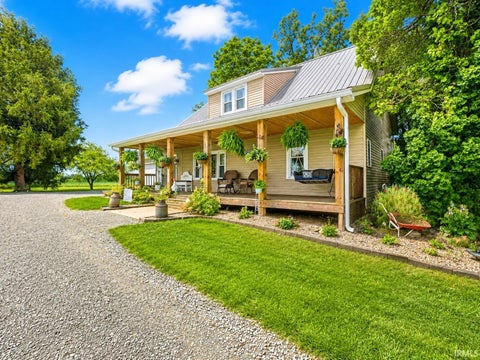 Tiny photo for 2324 E 250 S Road, Peru, IN 46970 (MLS # 202633345)