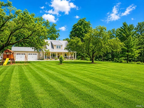 Tiny photo for 2324 E 250 S Road, Peru, IN 46970 (MLS # 202633345)