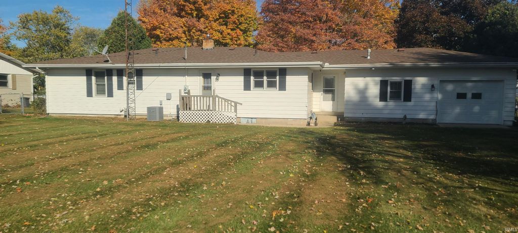 Photo of 105 Peterson Drive, Sweetser, IN 46987 (MLS # 202544413)