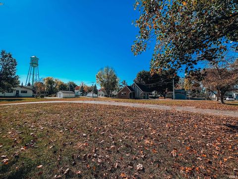Photo of 215 N State Street, South Whitley, IN 46787 (MLS # 202540908)