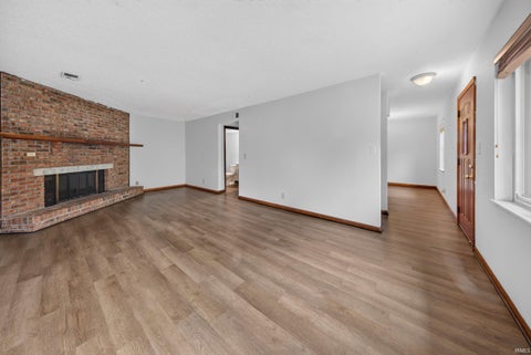 Tiny photo for 221 S Bosse Avenue, Evansville, IN 47712 (MLS # 202637791)