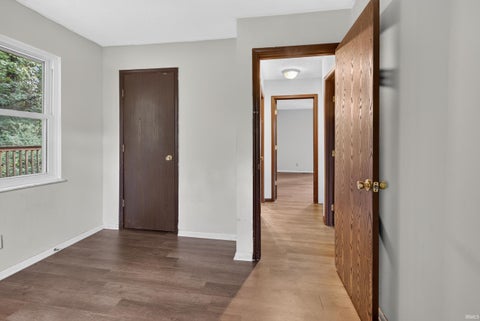 Tiny photo for 221 S Bosse Avenue, Evansville, IN 47712 (MLS # 202637791)