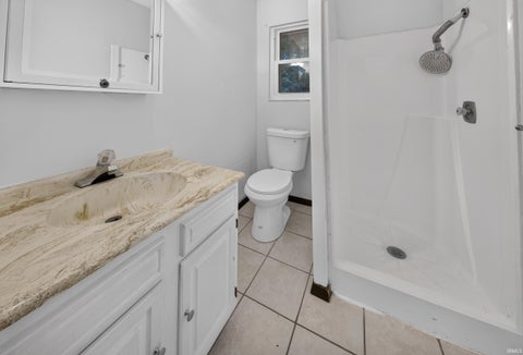 Tiny photo for 221 S Bosse Avenue, Evansville, IN 47712 (MLS # 202637791)