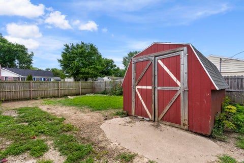 Tiny photo for 742 Clover Lane, Lafayette, IN 47905 (MLS # 202625385)