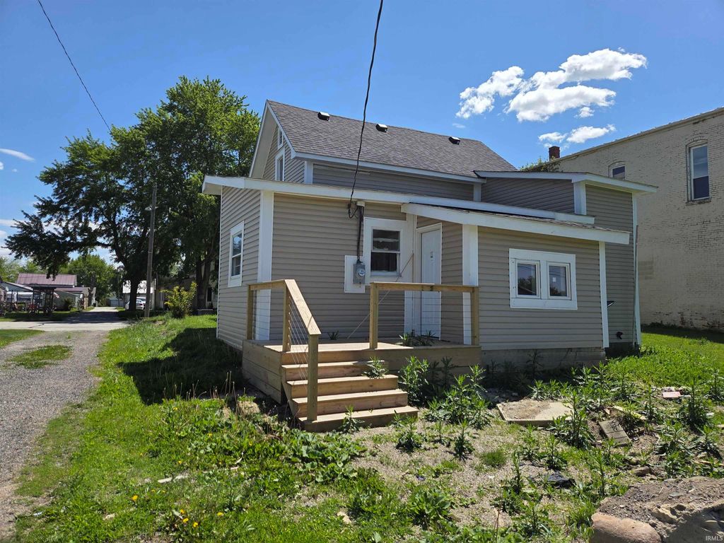 Photo of 105 N Main Street, Modoc, IN 47358 (MLS # 202617731)