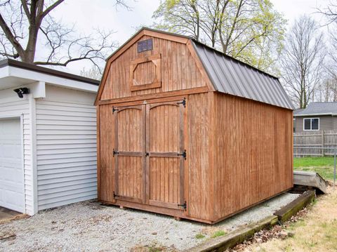 Tiny photo for 580 Delaware Street, Wabash, IN 46992 (MLS # 202611832)