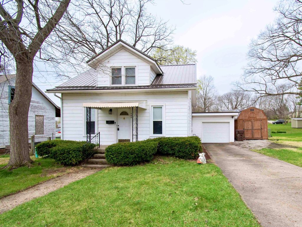 Photo of 580 Delaware Street, Wabash, IN 46992 (MLS # 202611832)