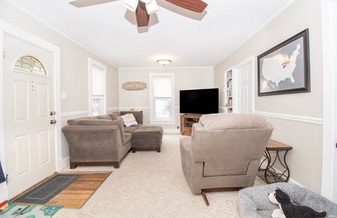 Tiny photo for 580 Delaware Street, Wabash, IN 46992 (MLS # 202611832)