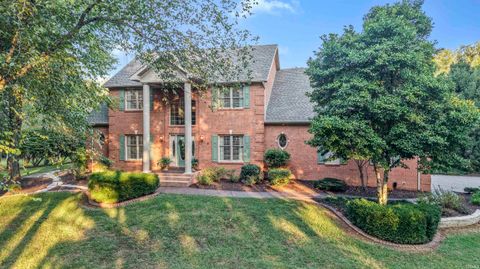 Photo of 1622 S Center Road, Boonville, IN 47601 (MLS # 202540160)
