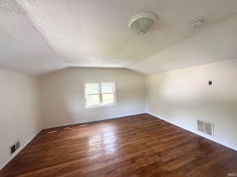 Tiny photo for 2735 Jefferson Street, Kokomo, IN 46901 (MLS # 202531948)