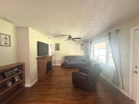 Tiny photo for 2735 Jefferson Street, Kokomo, IN 46901 (MLS # 202531948)