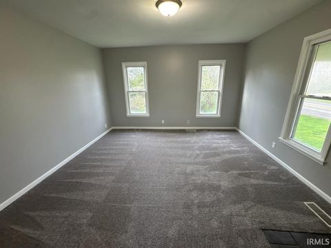 Tiny photo for 1214 E Bellmont Road, Decatur, IN 46733 (MLS # 202611507)