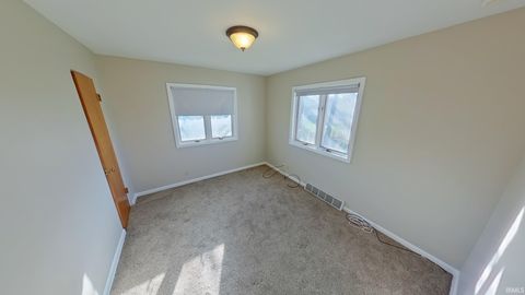 Tiny photo for 2405 Rockne Drive, South Bend, IN 46615 (MLS # 202611660)