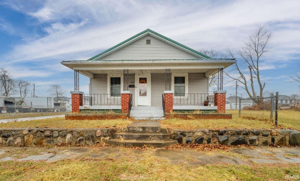 Photo of 1425 S 19Th Street, New Castle, IN 47362 (MLS # 202606927)