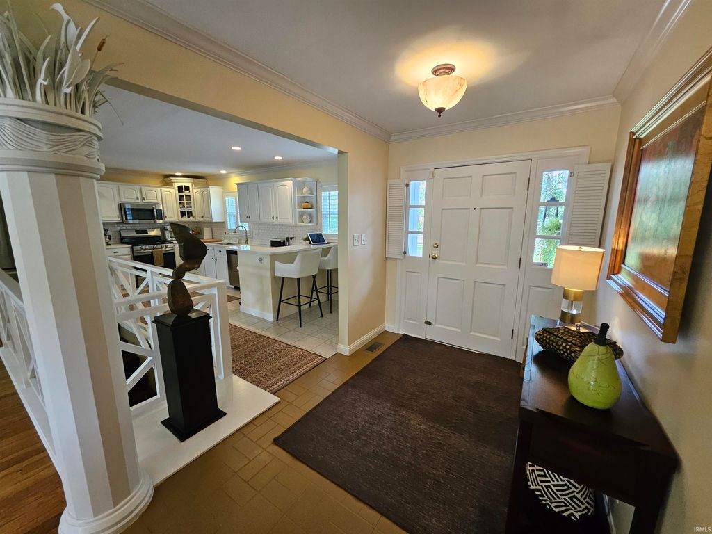 Photo of 701 Pfeiffer Road, Evansville, IN 47711 (MLS # 202613253)