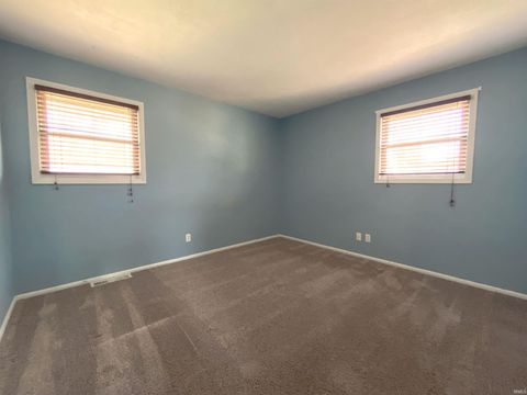 Tiny photo for 5914 MONONA Drive, Kokomo, IN 46902 (MLS # 202608613)