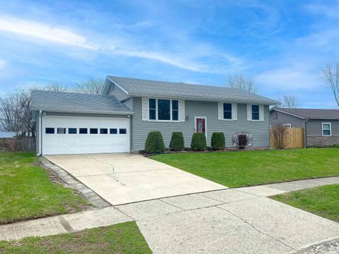 Tiny photo for 5914 MONONA Drive, Kokomo, IN 46902 (MLS # 202608613)