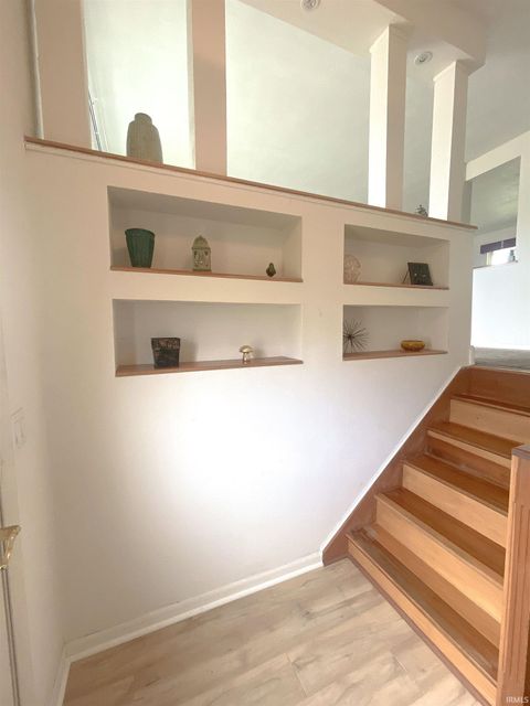 Tiny photo for 5914 MONONA Drive, Kokomo, IN 46902 (MLS # 202608613)