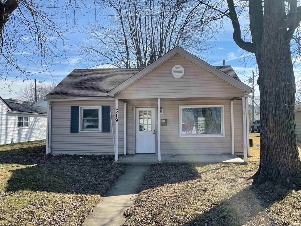 Photo of 319 E Poplar Street, Kokomo, IN 46902 (MLS # 202609395)