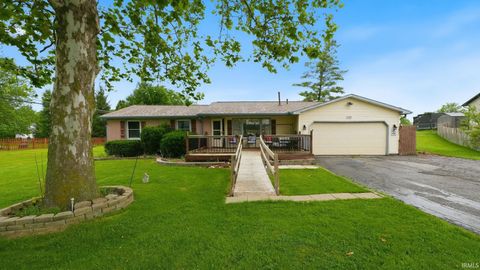 Photo of 4626 W California Road, Fort Wayne, IN 46818 (MLS # 202627807)
