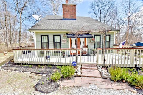 5075 E Bay Front Court, Monticello, IN 47960 - #: 202510485