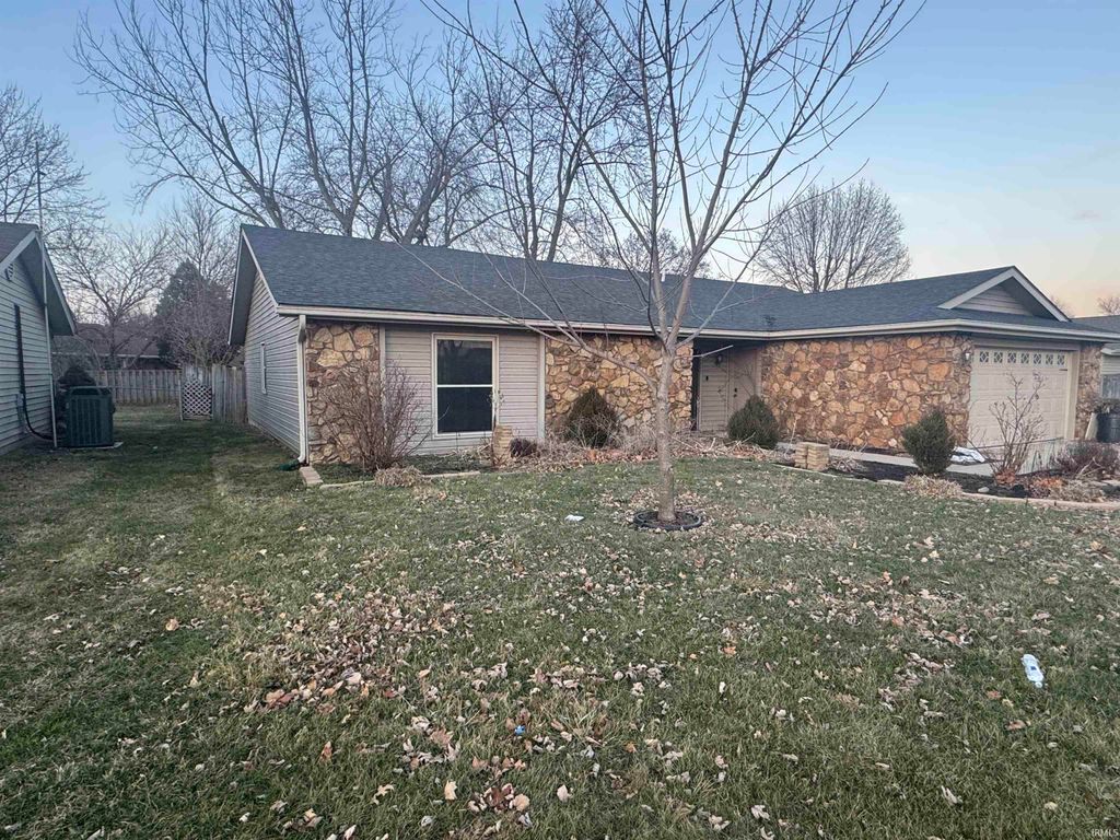 Photo of 2704 W Royerton Road, Muncie, IN 47303 (MLS # 202600493)