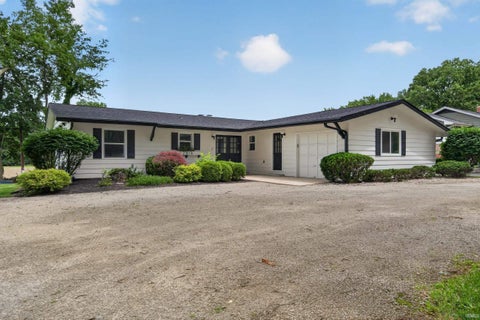 Tiny photo for 2818 High Street, Logansport, IN 46947 (MLS # 202623448)